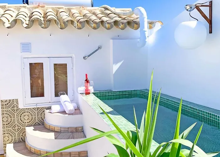 Casa Castelo, Unique Flat W Pool In Taviras Historical Centre * טאווירה