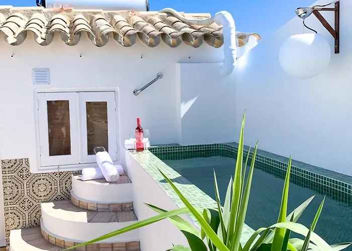Casa Castelo, Unique Flat W Pool In Taviras Historical Centre דירה *