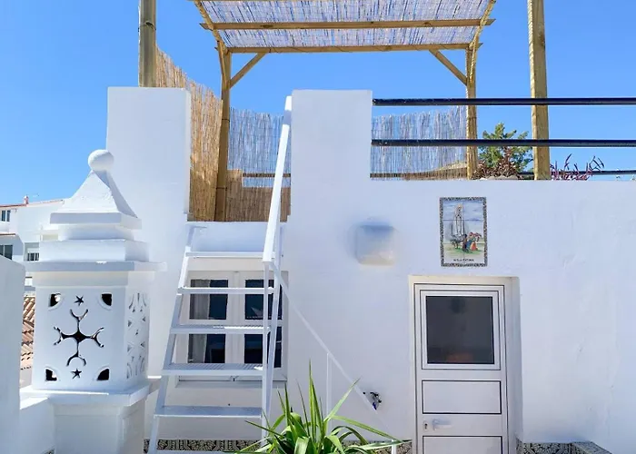 Casa Castelo, Unique Flat W Pool In Taviras Historical Centre דירה טאווירה