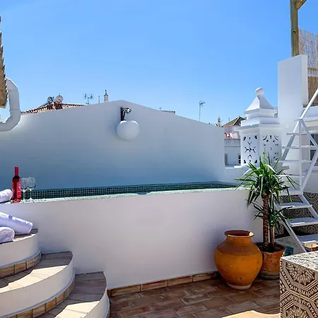 Apartment Casa Castelo, Unique Flat W Pool In Taviras Historical Centre